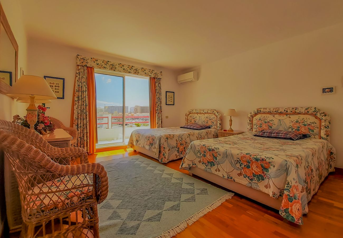 Apartamento em Vilamoura - Penthouse Triplex L25 | T2 HsRentals Vilamarina