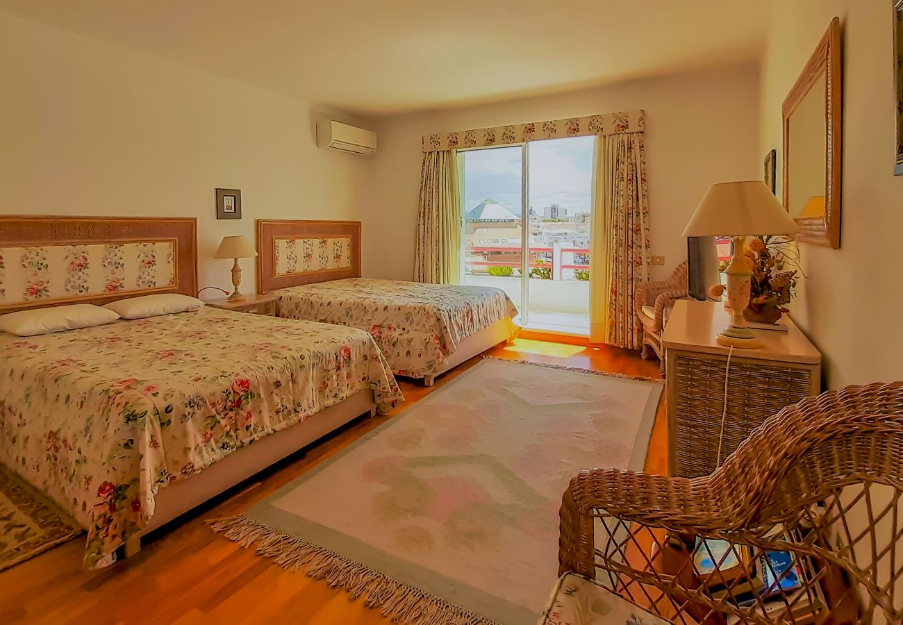 Apartamento em Vilamoura - Penthouse Triplex L25 | T2 HsRentals Vilamarina