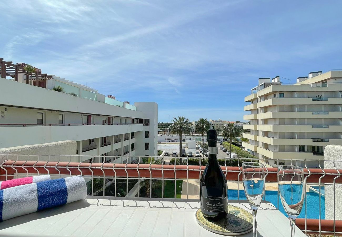 Apartamento em Vilamoura - Poolside Bliss | T1 HsRentals Vilamarina
