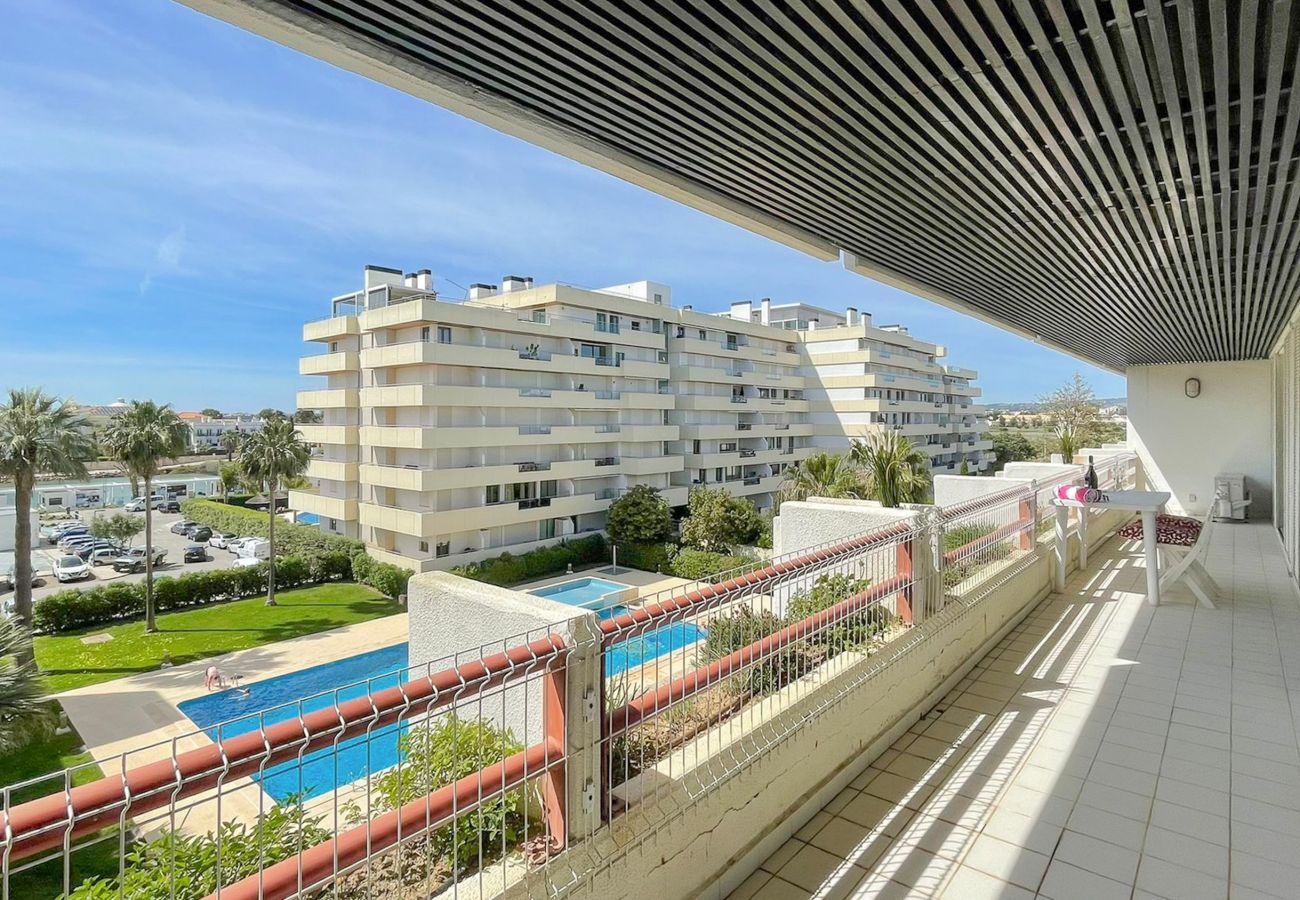 Apartamento em Vilamoura - Poolside Bliss | T1 HsRentals Vilamarina