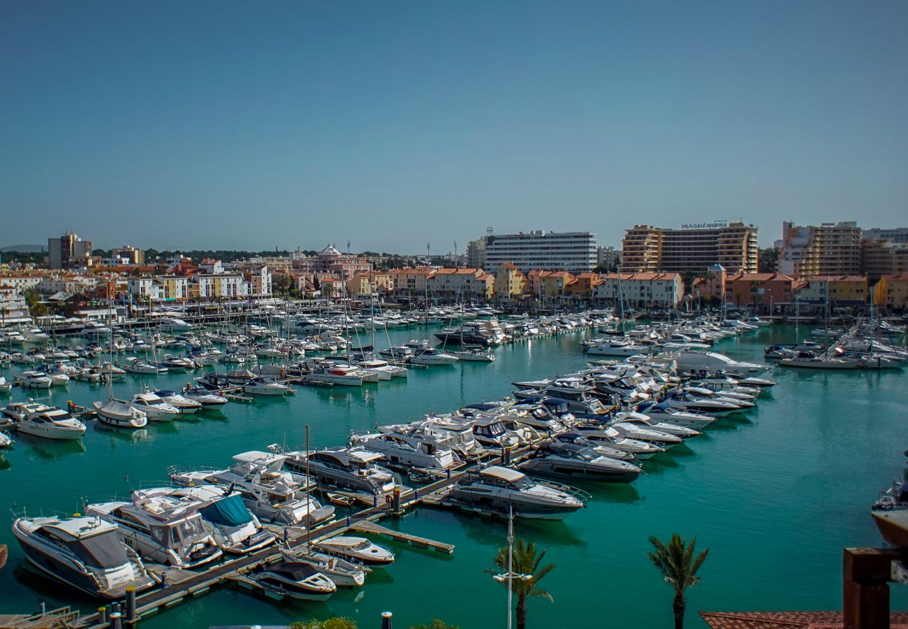 Apartamento em Vilamoura - Penthouse Triplex com Jacuzzi |T3 HsR Vilamarina