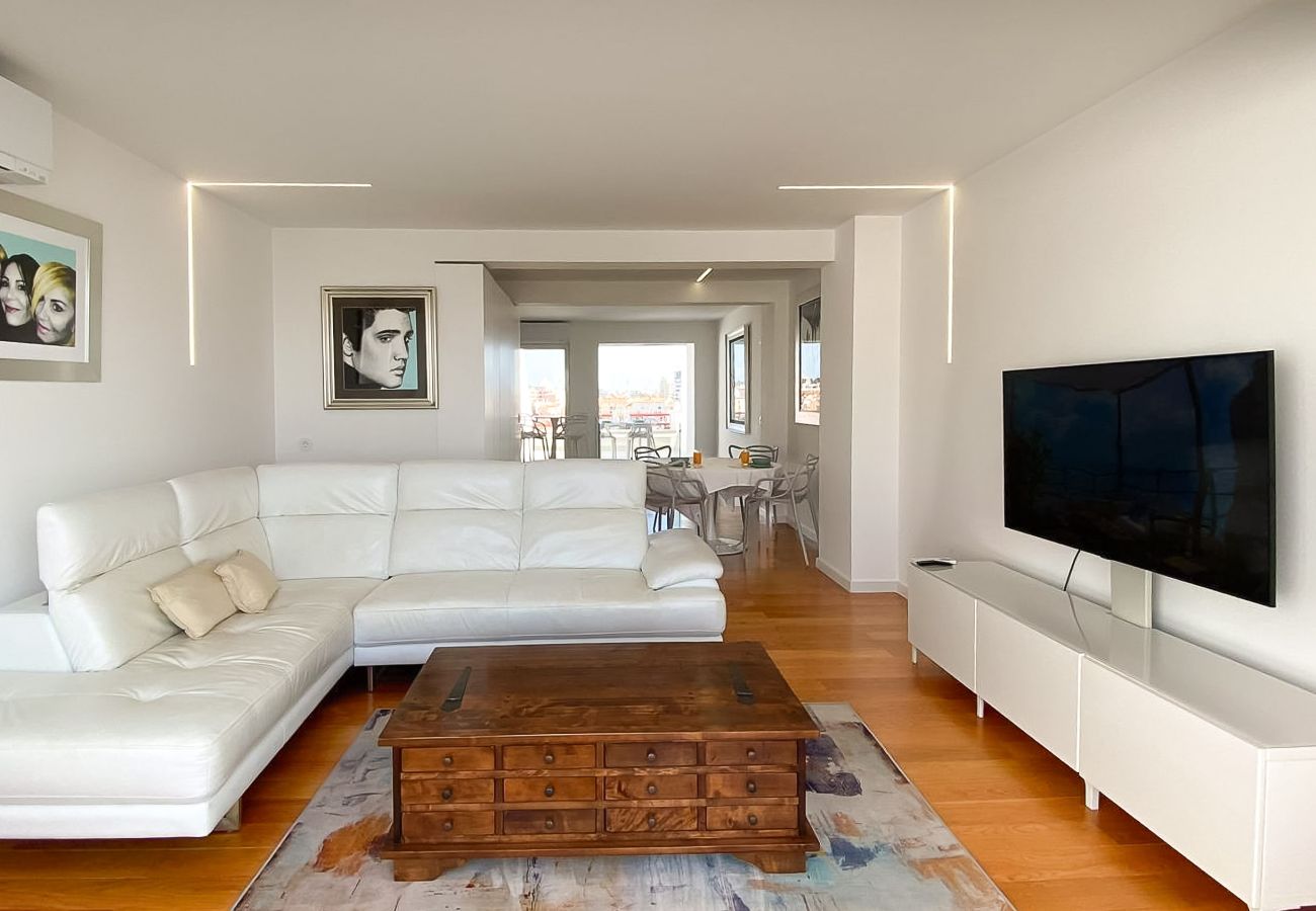 Apartamento em Vilamoura - Penthouse Triplex com Jacuzzi |T3 HsRentals Vilama