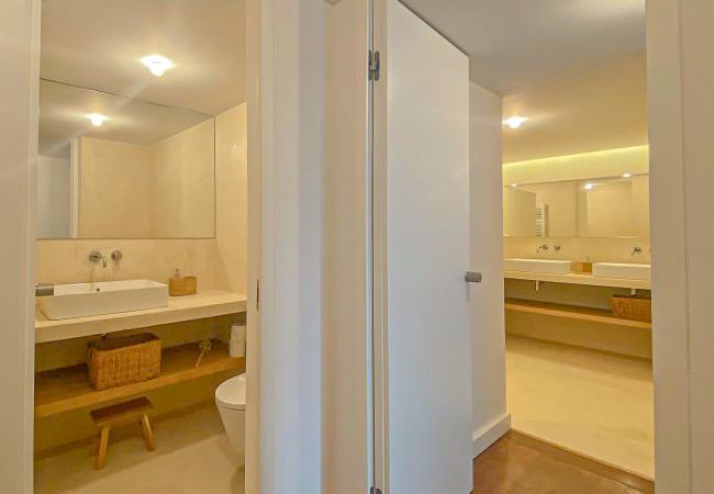 Apartamento em Vilamoura - YES! Incrível Vista Piscina | T2 HsR Vilamarina Apartamento em Vilamoura - YES! Incrível Vista Piscina | T2 HsR Vilamarina