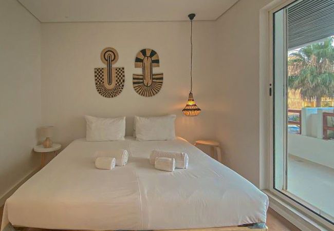 Apartamento em Vilamoura - YES! Incrível Vista Piscina | T2 HsR Vilamarina Apartamento em Vilamoura - YES! Incrível Vista Piscina | T2 HsR Vilamarina