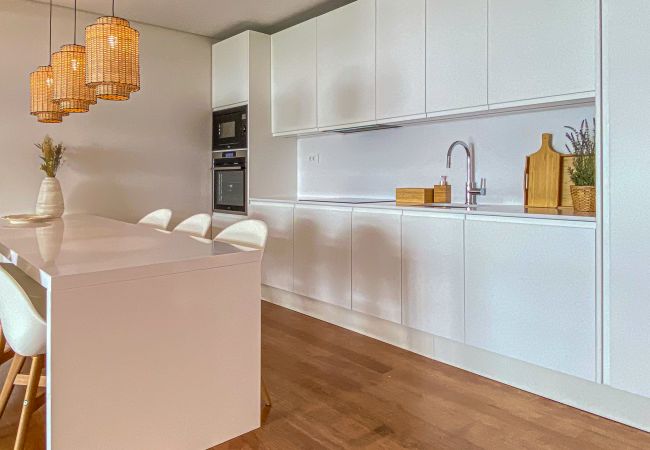 Apartamento em Vilamoura - YES! Incrível Vista Piscina | T2 HsR Vilamarina Apartamento em Vilamoura - YES! Incrível Vista Piscina | T2 HsR Vilamarina