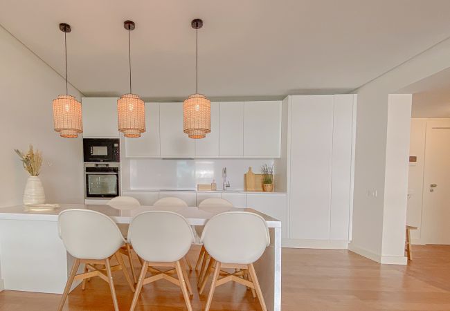 Apartamento em Vilamoura - YES! Incrível Vista Piscina | T2 HsR Vilamarina Apartamento em Vilamoura - YES! Incrível Vista Piscina | T2 HsR Vilamarina