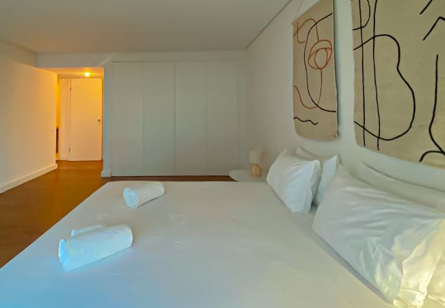 Apartamento em Vilamoura - YES! Incrível Vista Piscina | T2 HsR Vilamarina Apartamento em Vilamoura - YES! Incrível Vista Piscina | T2 HsR Vilamarina