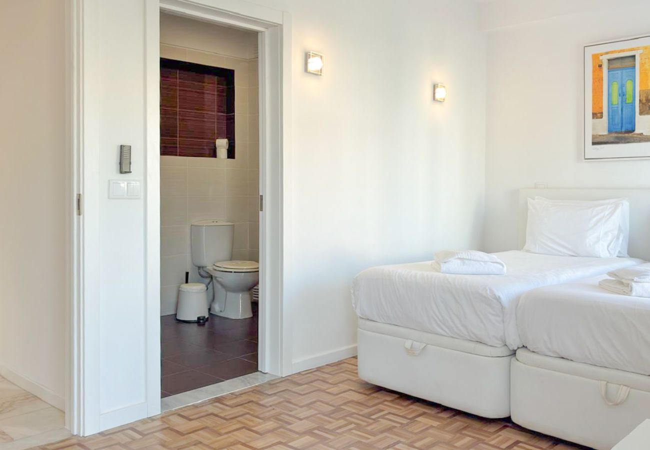 Casa geminada em Vilamoura - Vila Shradhala | V4 HsR Marina Vilamoura