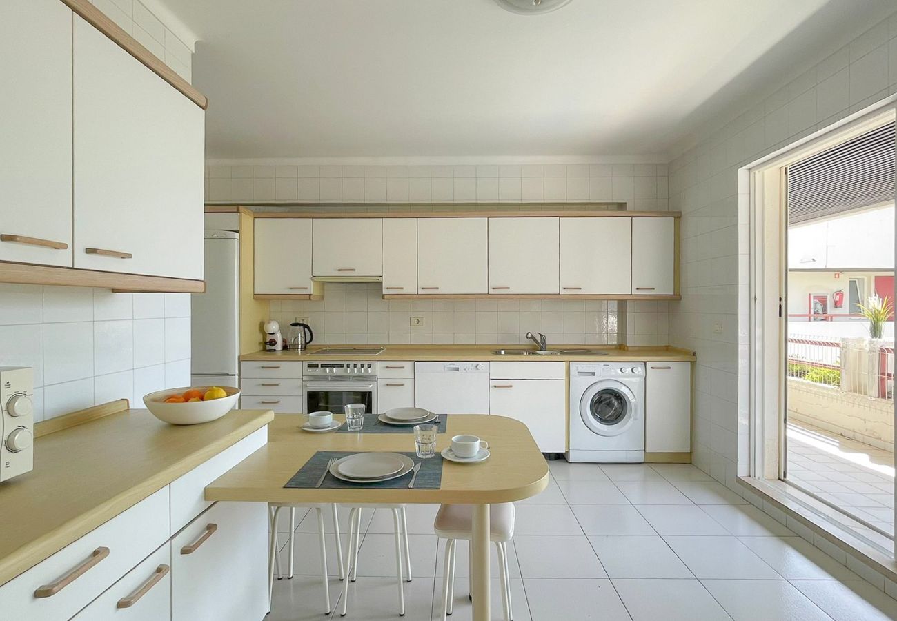 Apartment in Vilamoura - Poolside Bliss | T1 HsRentals Vilamarina