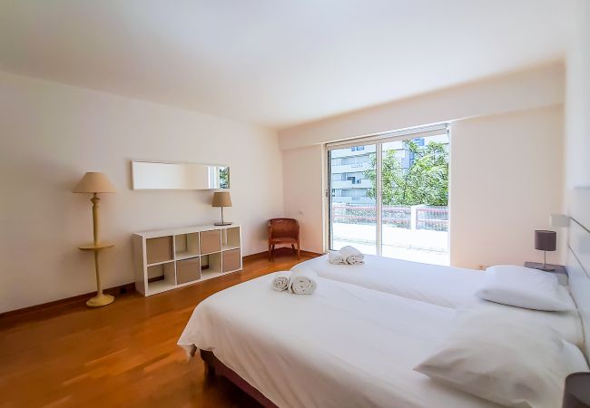 Apartment in Vilamoura - Por do Sol Dourado | T2 HsR Vilamarina Apartment in Vilamoura - Por do Sol Dourado | T2 HsR Vilamarina