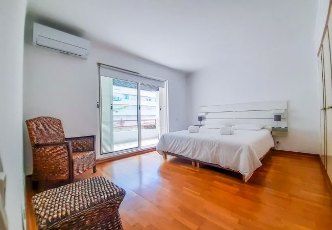 Apartment in Vilamoura - Por do Sol Dourado | T2 HsR Vilamarina Apartment in Vilamoura - Por do Sol Dourado | T2 HsR Vilamarina