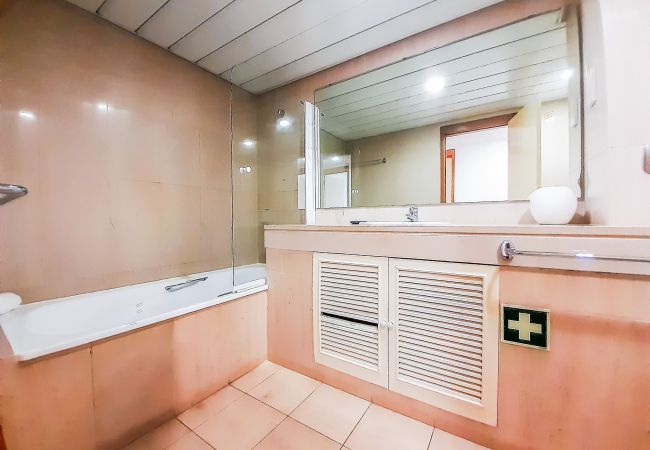 Apartment in Vilamoura - Por do Sol Dourado | T2 HsR Vilamarina Apartment in Vilamoura - Por do Sol Dourado | T2 HsR Vilamarina