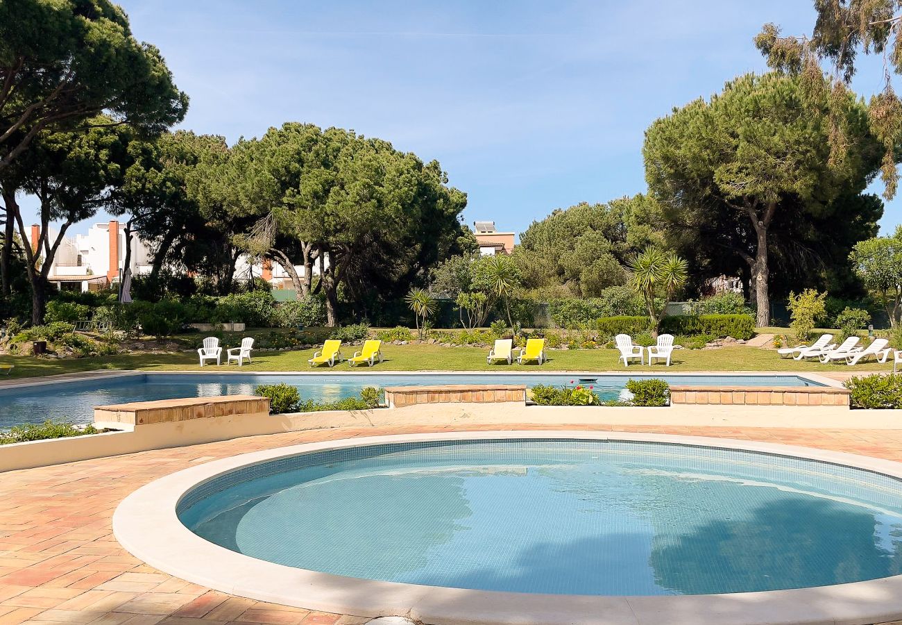 Apartment in Vilamoura - T2 Monte Sol W/Pool • Sunny Patio by HsR Vilamoura